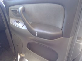 2005 TOYOTA SEQUOIA, SILVER, SR5, 4.7L, AT, 2WD,  Z25112